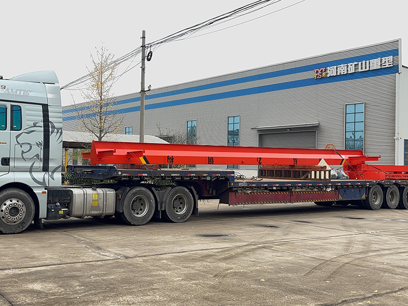 上包下花龍門 MHxh3t-13m 制作完成  裝車發(fā)出